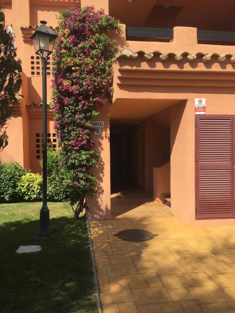 Luxury 2 bed apartment in Marbella