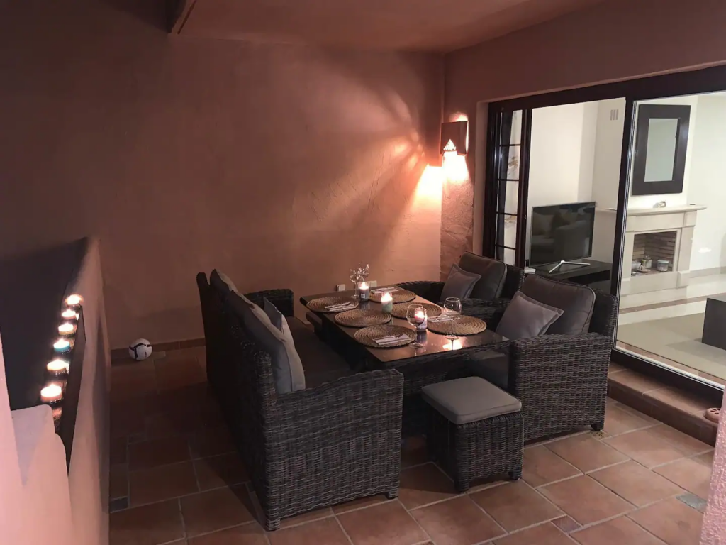 Luxury 2 bed apartment in Marbella