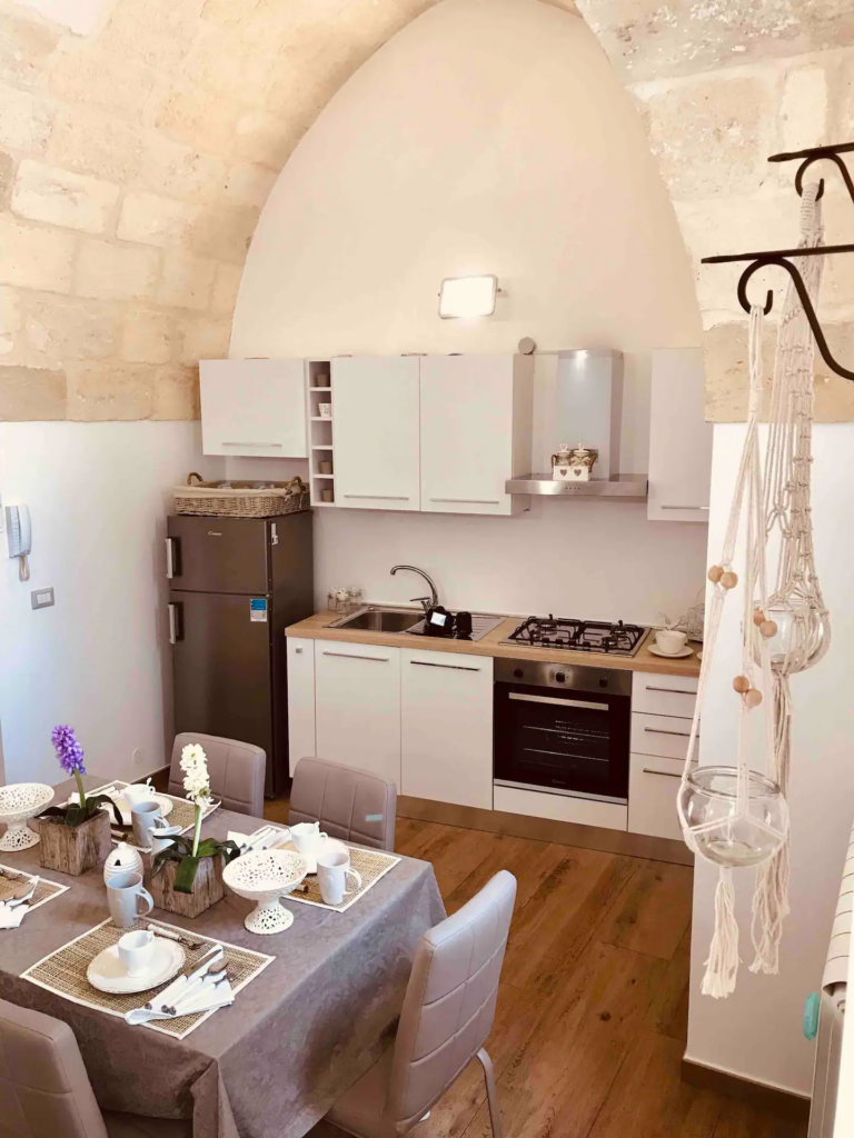 1 bedroom elegant apartment in Puglia with classic architectural features and outdoor living