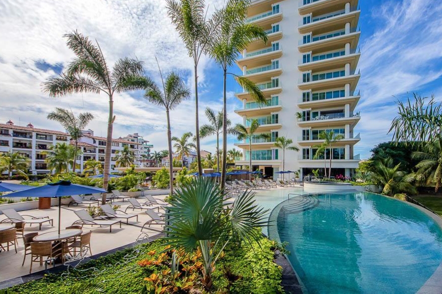 Luxury Apartment in Marina Puerto Vallarta
